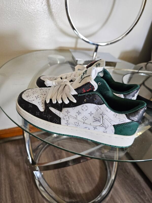 20251119_141125 Women Nike Air Force Louis Vuitton size 7